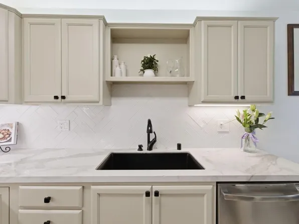 4970 Cherry Ave Unit 212, San Jose, CA 95118
