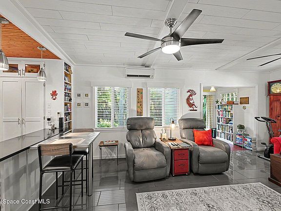 4th image of 439 Plantation Dr