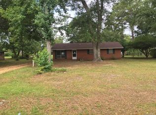 6481 Airport Rd, Elmore, AL 36025