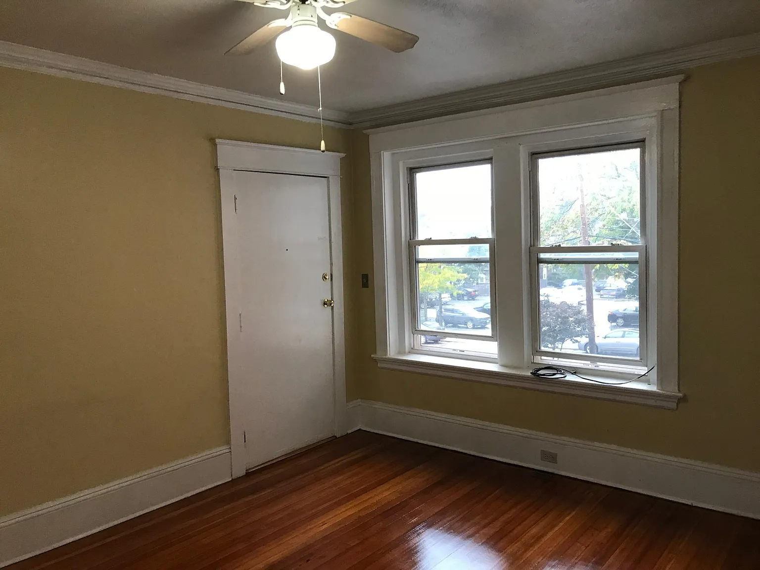 2 bed, 1.5 bath, 1200 sqft, $2,000 — Photo 4