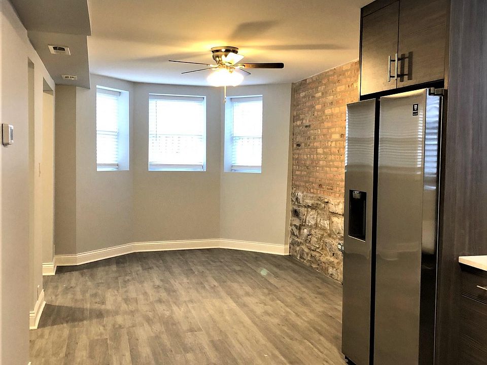 1st image of 2647 N Sacramento Ave