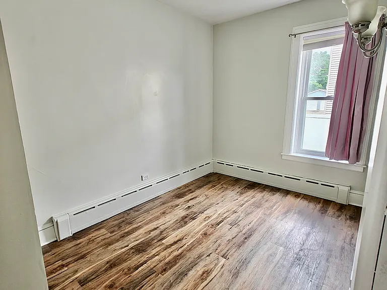 606 Broadway #1 — Photo 13