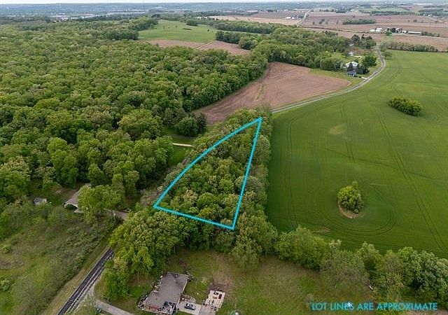 1st image of LOT Borchert Rd