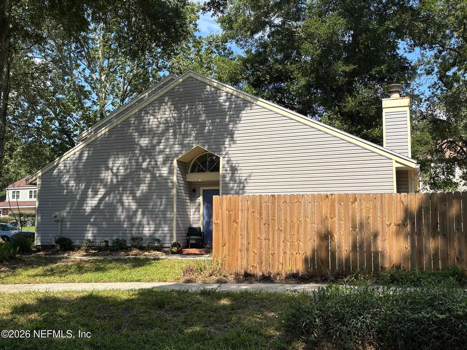 2 bed, 2.0 bath, 1431 sqft, $2,000 — Photo 4