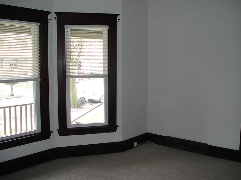 118 Russell St — Photo 18