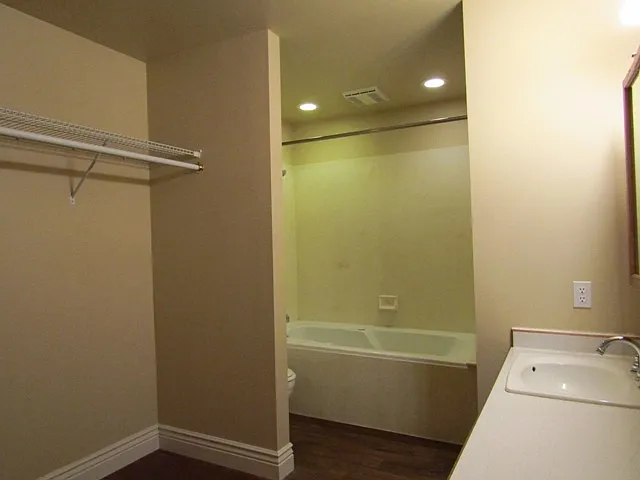 713 S 1680 E — Photo 9