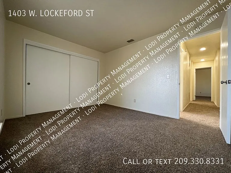 1403 W Lockeford St — Photo 18