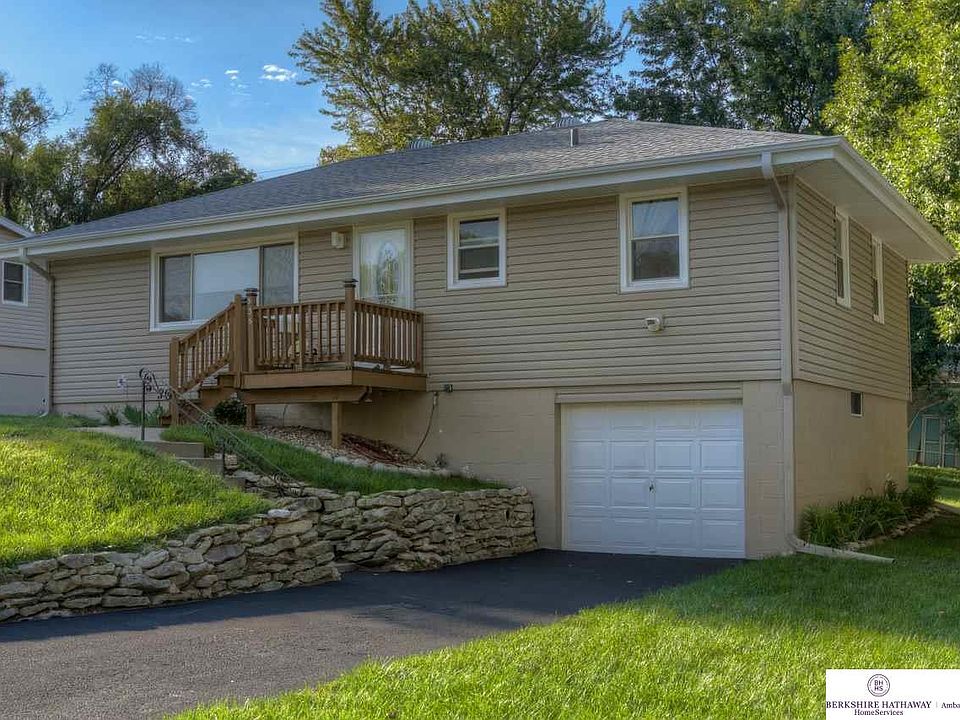 1st image of 535 Bonnie Ave