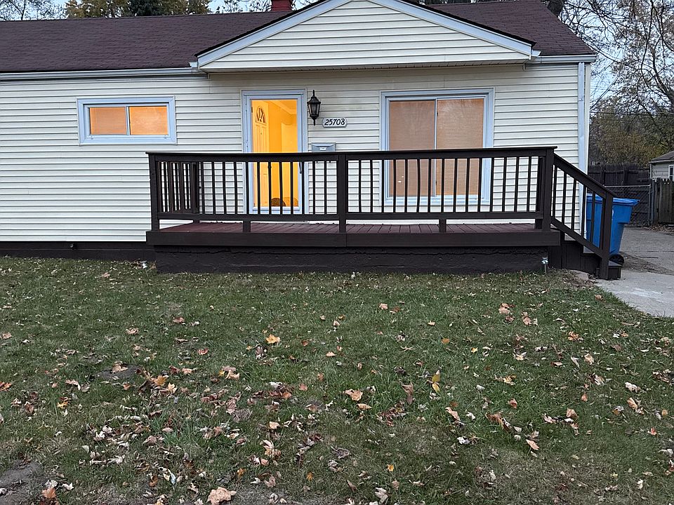 1st image of 25708 Andover Dr