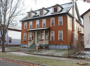 75 Hamilton St, Rochester, NY 14620