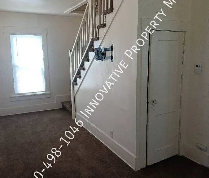 3012 S Grand Traverse St — Photo 7