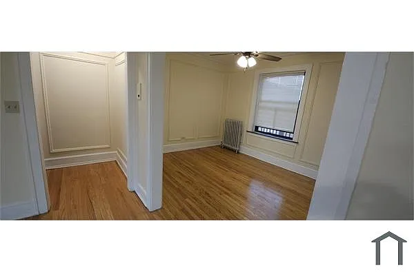 Building Photo - 11105 S Hoyne Ave #1E