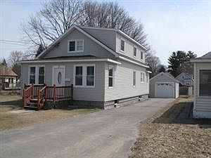 2nd image of 2944 Clyde Ave