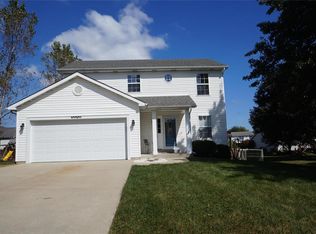 2618 Deercreek Ct, Columbia, IL 62236