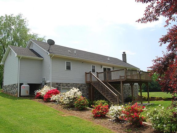 2nd image of 188 Plybon Ln