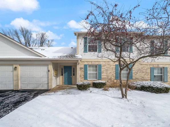 1281 N Red Oak Cir Unit 3, Round Lake Beach, IL 60073