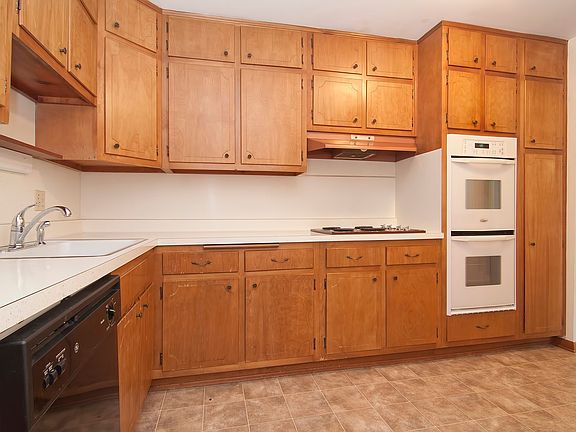5th image of 515 Cleveland Ave S APT 201