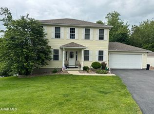 153 Frederick Rd, Altoona, PA 16602