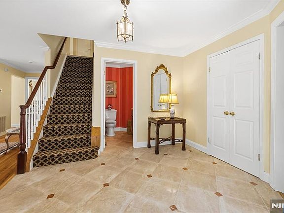 3rd image of 134 Fisher Rd