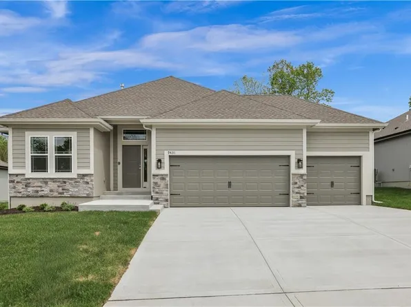 3323 NW 93rd St, Kansas City, MO 64154
