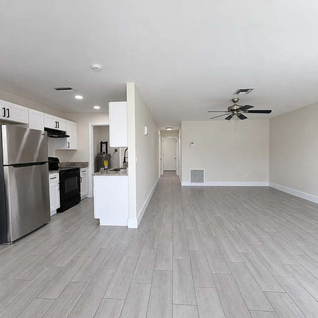Newly Remodeled 3-Bedroom Home Modern Upgrades, Carport & Extra Storage! — Photo 2