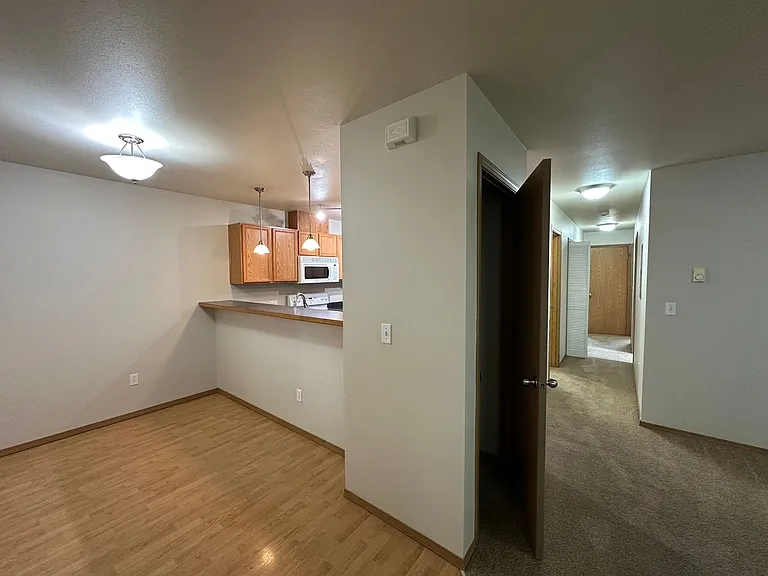 5752 Legoe Ave #202 — Photo 21