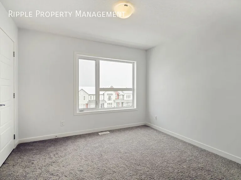 391 Belmont Ave SW — Photo 7