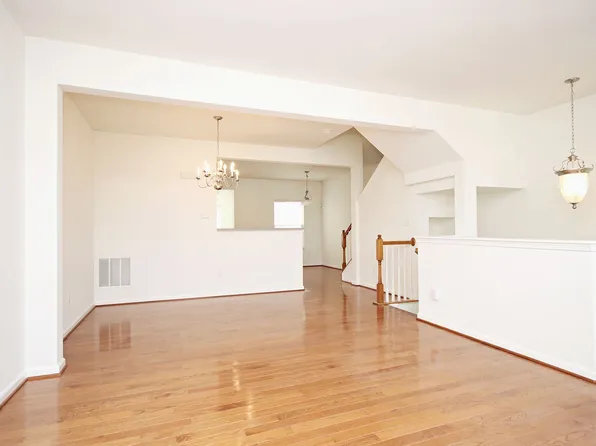 1557 Montessori Ter, Charlottesville, VA 22911