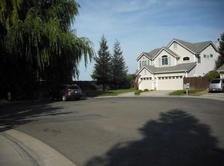 8801 Compass Ct, Elk Grove, CA 95758