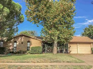 4616 Summit Dr, Wichita Falls, TX 76310