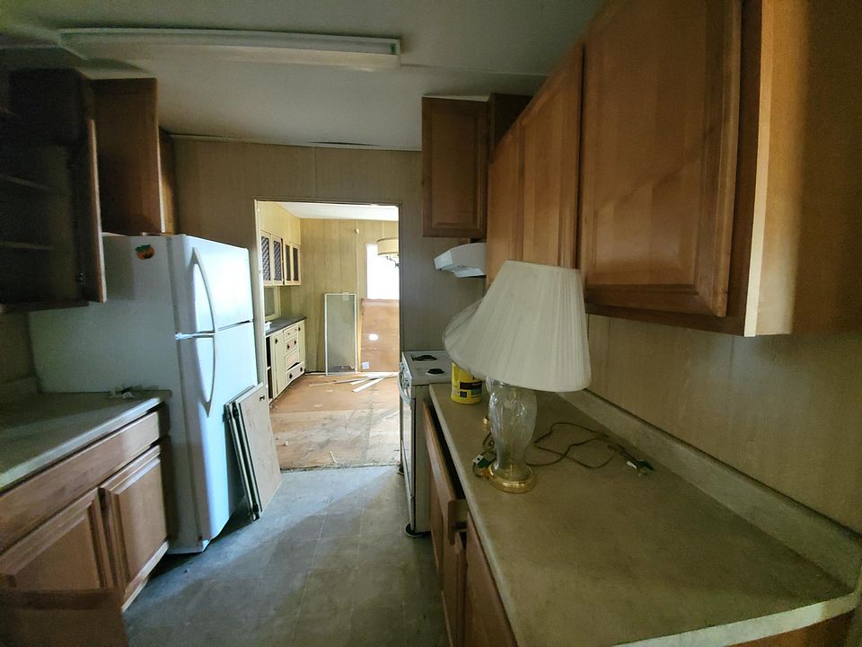 2nd image of 7711 Porter Rd #A