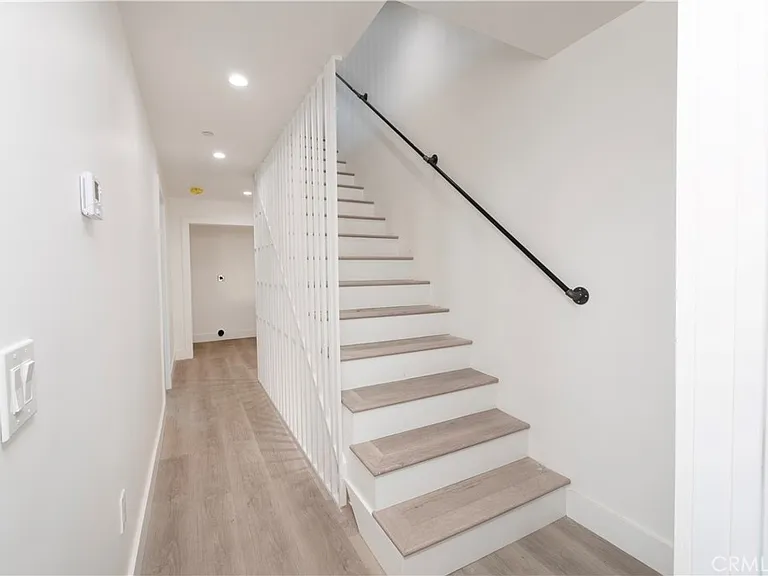 1571 Ricardo #2 — Photo 18