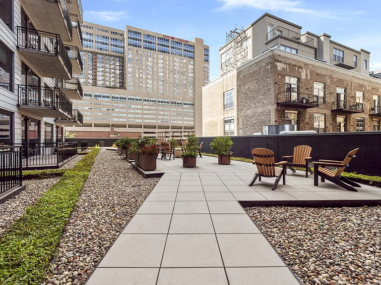 740 Portland Ave #1517 — Photo 30