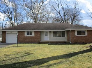2702 E Riverview Dr, Kankakee, IL 60901