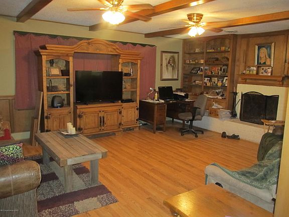 4th image of 4424 Lyndale Dr