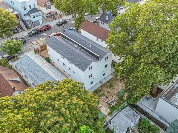 334 Underhill Avenue image 31 of 31