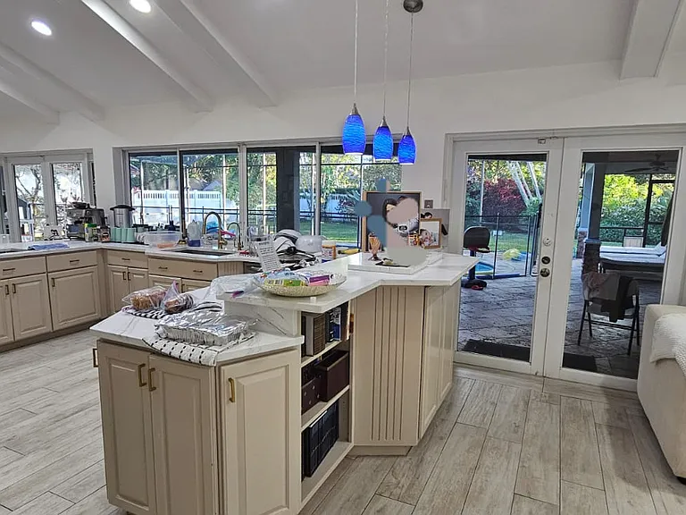 6878 Giralda Cir — Photo 10