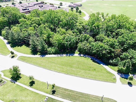5th image of 8905 NW Newgate Dr