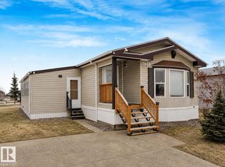 1634 Avenue Maple Rdg #66, Edmonton, AB T6P0A6