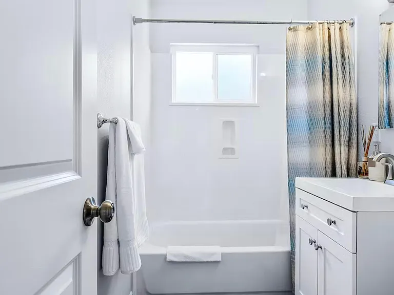 7771 Ellis Ave — Photo 14