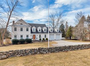 589 Groton Long Point Rd, Groton, CT 06340