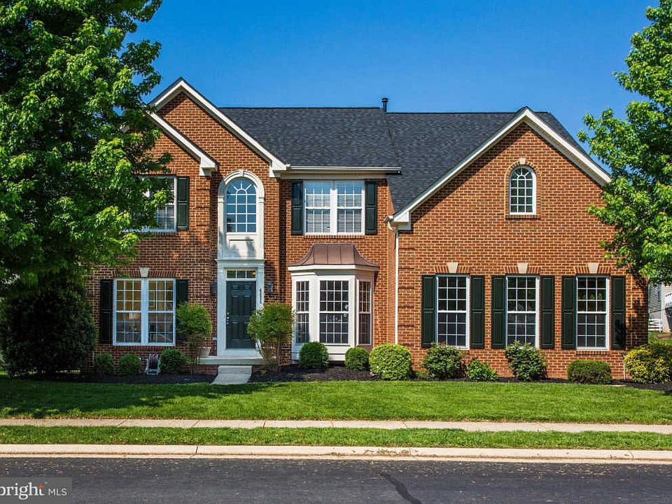 1st image of 6424 Morven Park Ln