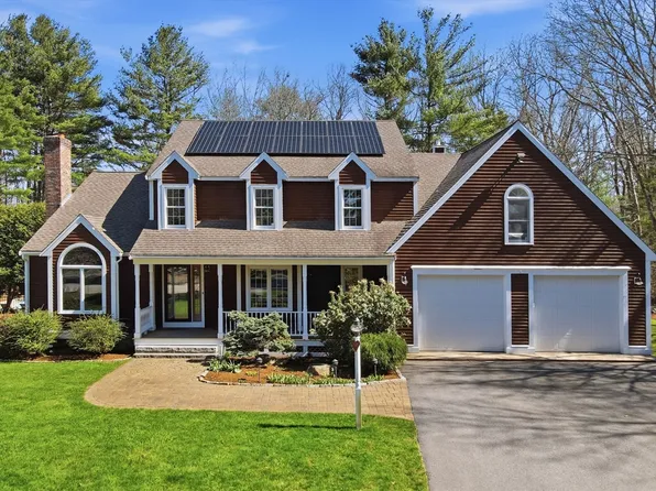 15 Grist Mill Ln, Pembroke, MA 02359