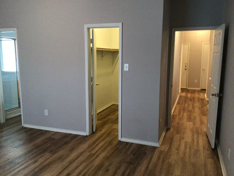 4809 Madyson Ridge Dr — Photo 8