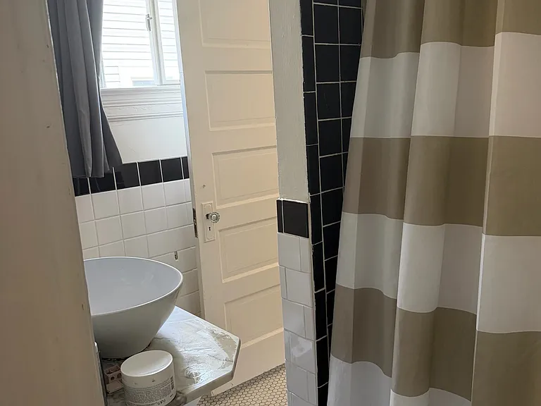 Full bath