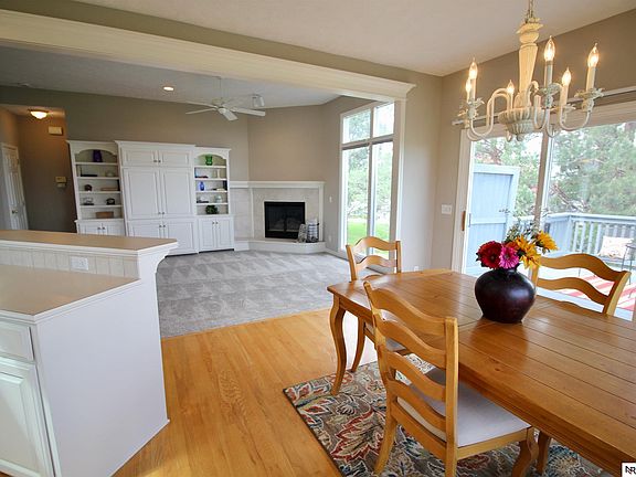 3rd image of 2908 Eagle Hills Cir
