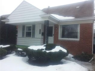 15599 Warwick Ave, Allen Park, MI 48101