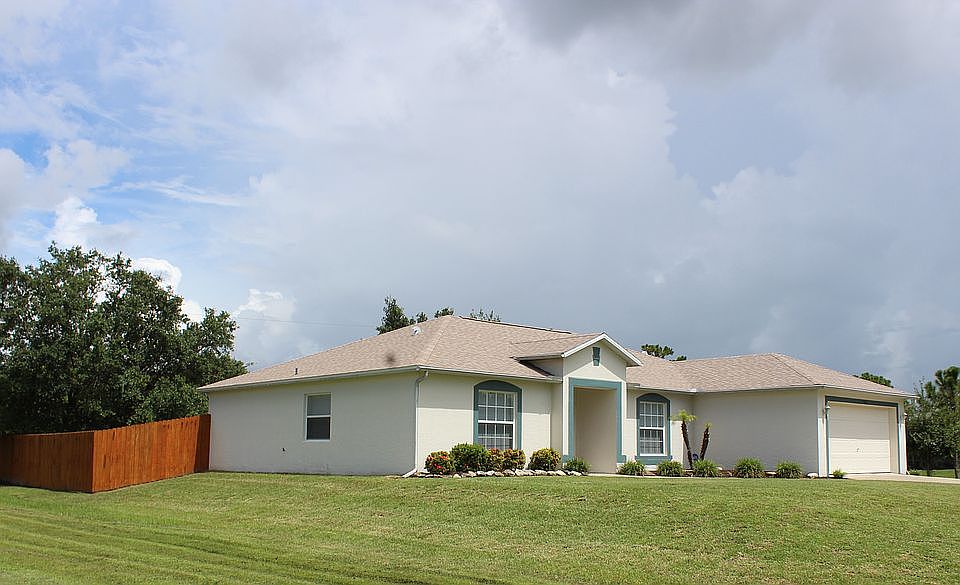 1st image of 10456 Vanessa Ave