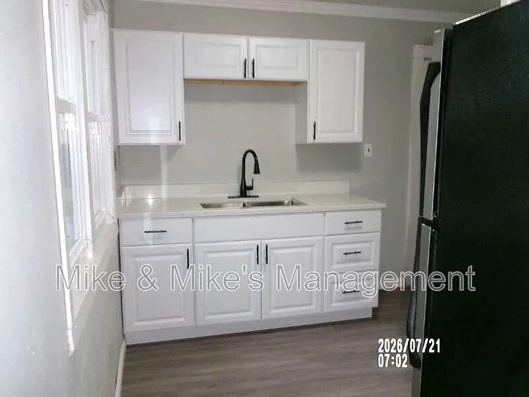 403 N 61st St — Photo 21