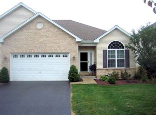 235 Geraldine Ct, Somonauk, IL 60552